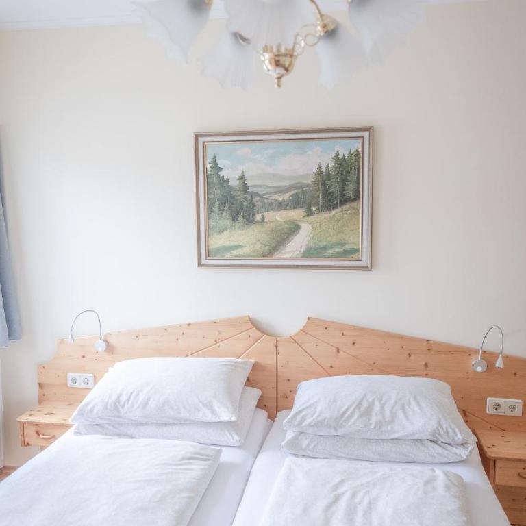Gästehaus Maurer/Bader - Doppelzimmer mit Balkon - 24