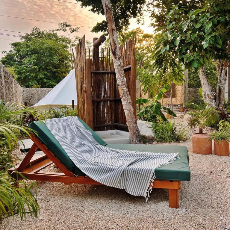 Shamalay - Nomad Experience - Lit Queen size #6 - Habitación con cama extragrande y vistas a la piscina - 3