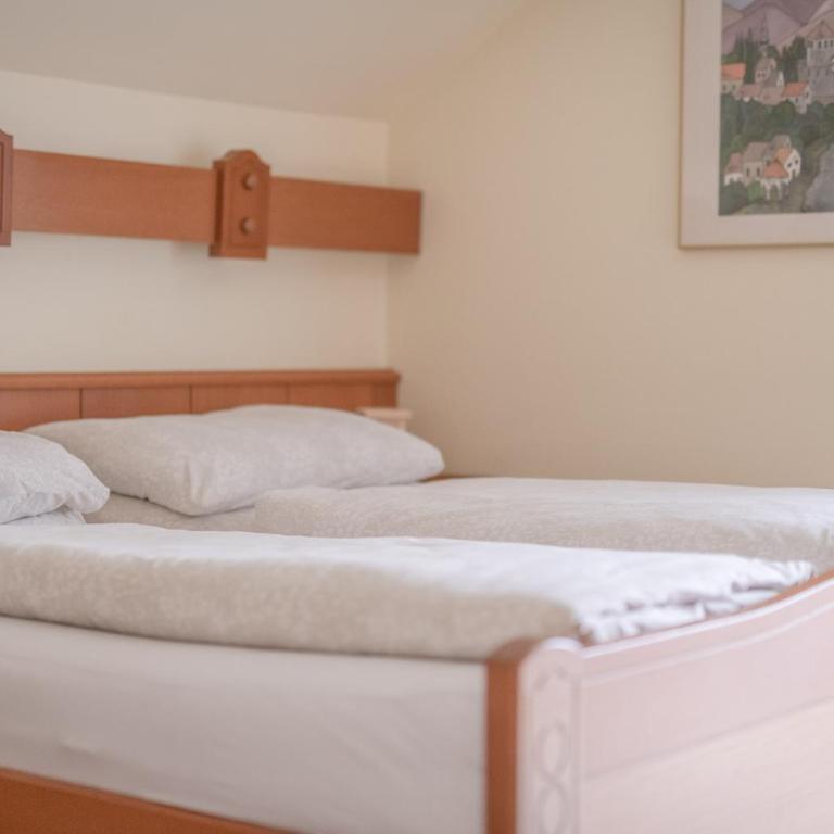 Gästehaus Maurer/Bader - Doppelzimmer mit Balkon - 26