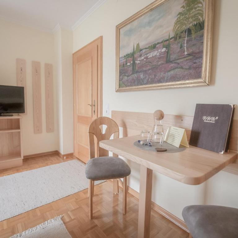 Gästehaus Maurer/Bader - Doppelzimmer mit Balkon - 38