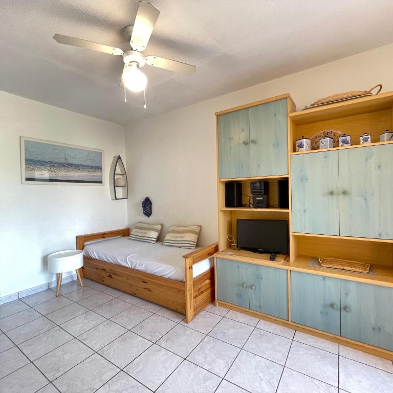Joli 2 pièces avec jardinet, parking privé, à 100m de la plage - Sète - FR-1-338-540 - Apartment - 9