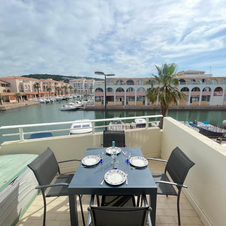 T2 avec loggia vitrée, terrasse, parking à Sète - FR-1-338-589 - Apartamento - 1