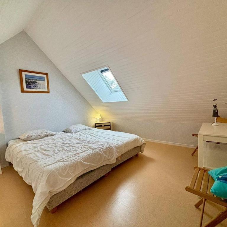 Appartement à Carnac, 2 Pièces + Mezzanine, Balcon Sud, Parking, Proche Plage et Commerces - FR-1-377-93 - Appartement - 9