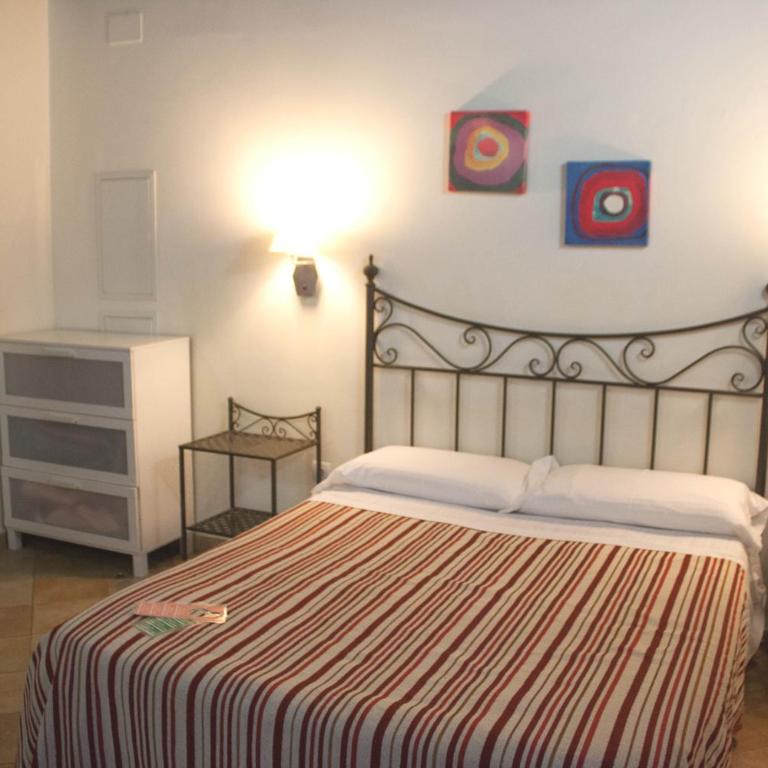 Abadia Suites - Studio (2 Adults) - 29