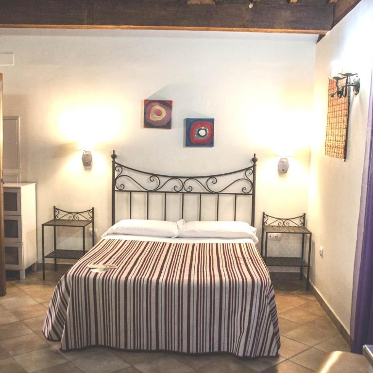 Abadia Suites - Studio (2 Adults) - 24