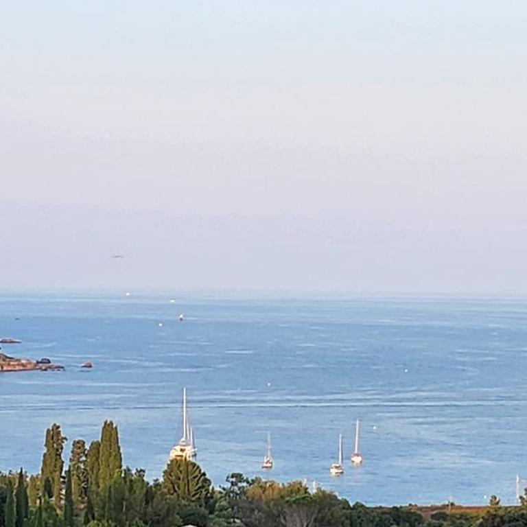 Cap Esterel, Duplex ,Vue Mer Climatisé - Appartement - Vue sur Mer - 15