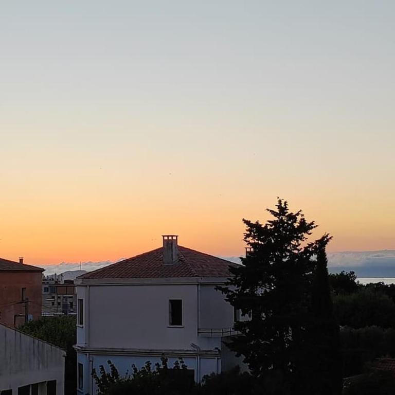 Pointe Rouge beach, dive, sail and seaview - Apartment mit 1 Schlafzimmer - 16