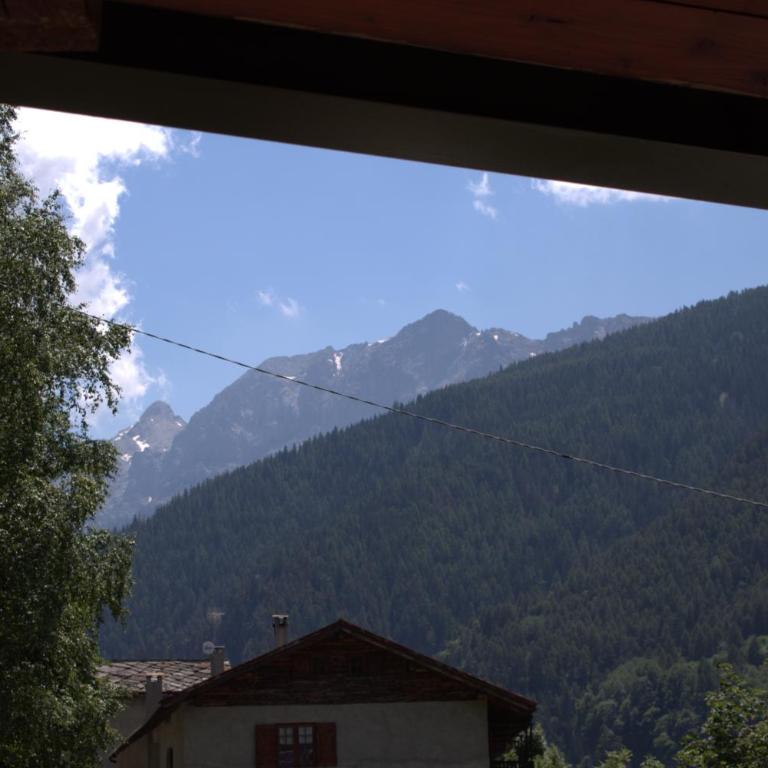 Chalet Bellevue - Camera Quadrupla con Vista Montagna - 5