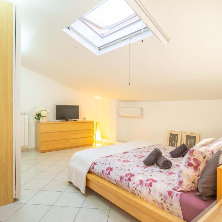 CASA.AD - Appartamento con 2 Camere da Letto - 6