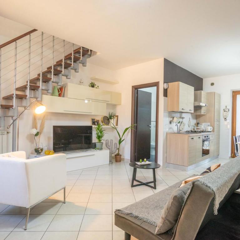CASA.AD - Appartamento con 2 Camere da Letto - 18