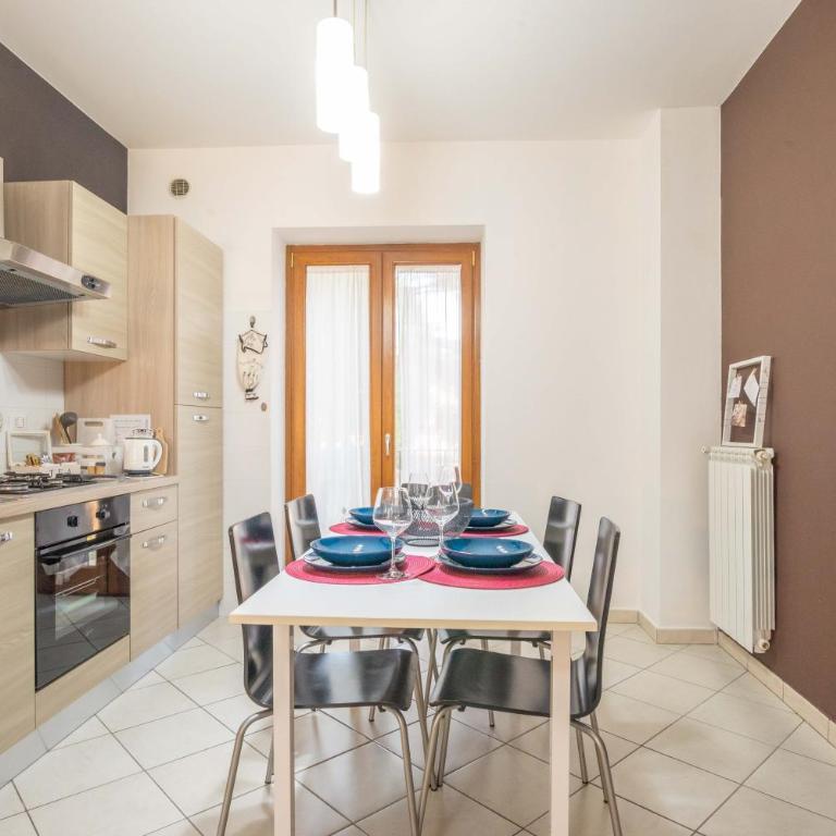 CASA.AD - Appartamento con 2 Camere da Letto - 21