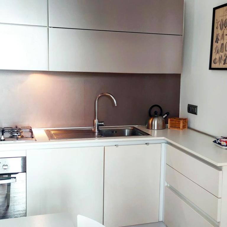 Casa Vacanze Corpo di Napoli - Appartamento con 2 Camere da Letto - 8