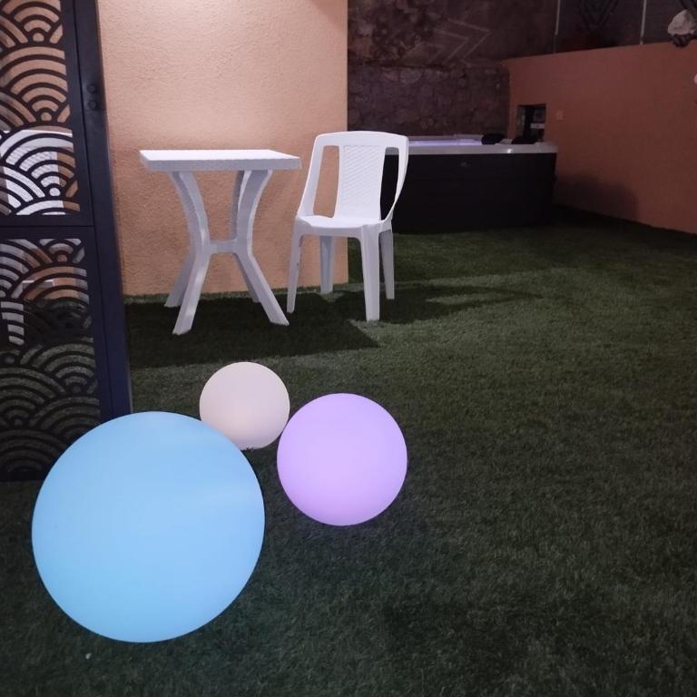 BURMARIA APARTMENT and ROOM with garden and jacuzzi - One-Bedroom Apartment - 3