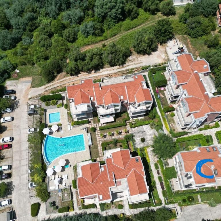 Sunny two bedroom apartment Acacia Hills C3 without pool - Two-Bedroom Apartment - 11