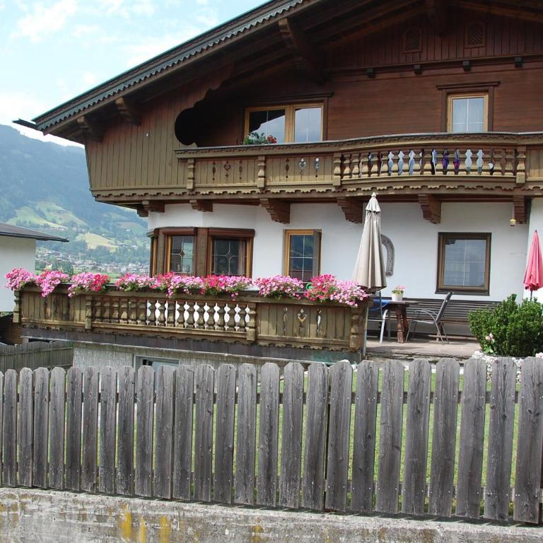 Haus hart im Zillertal 6 personen - Haus mit 2 Schlafzimmern - 66
