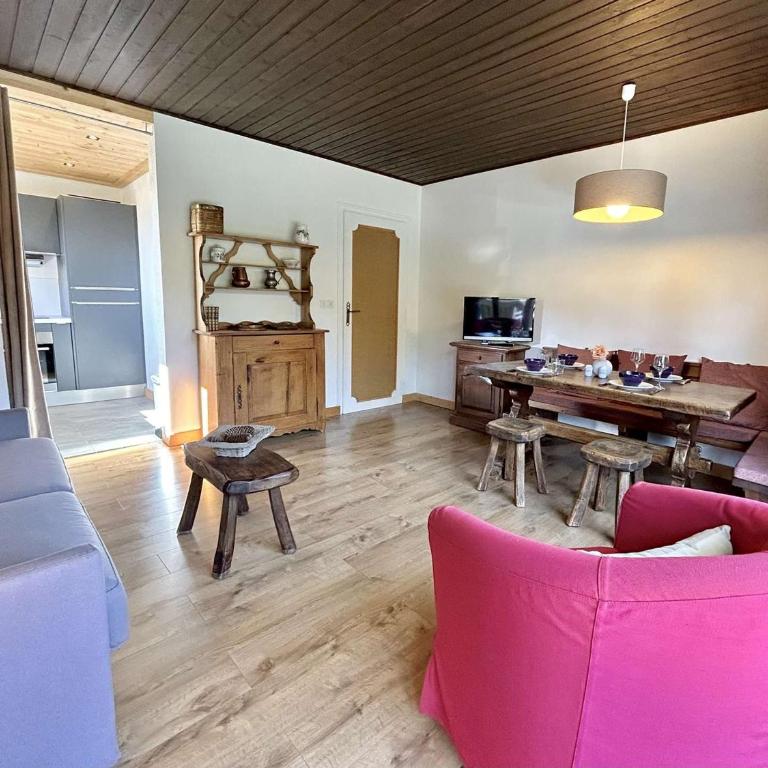 Appartement cosy 2 pièces avec balcon, proche centre et télécabine, piscine et tennis en été - FR-1-597-20 - Appartement (4 Adultes) - 5
