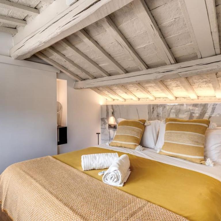 Piazza dei Renzi Trastevere building 4 bedroom with terrace - Appartamento - 7