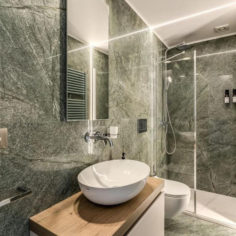 Piazza dei Renzi Trastevere building 4 bedroom with terrace - Appartamento - 42