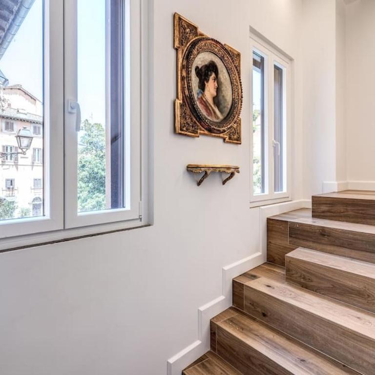 Piazza dei Renzi Trastevere building 4 bedroom with terrace - Appartamento - 49