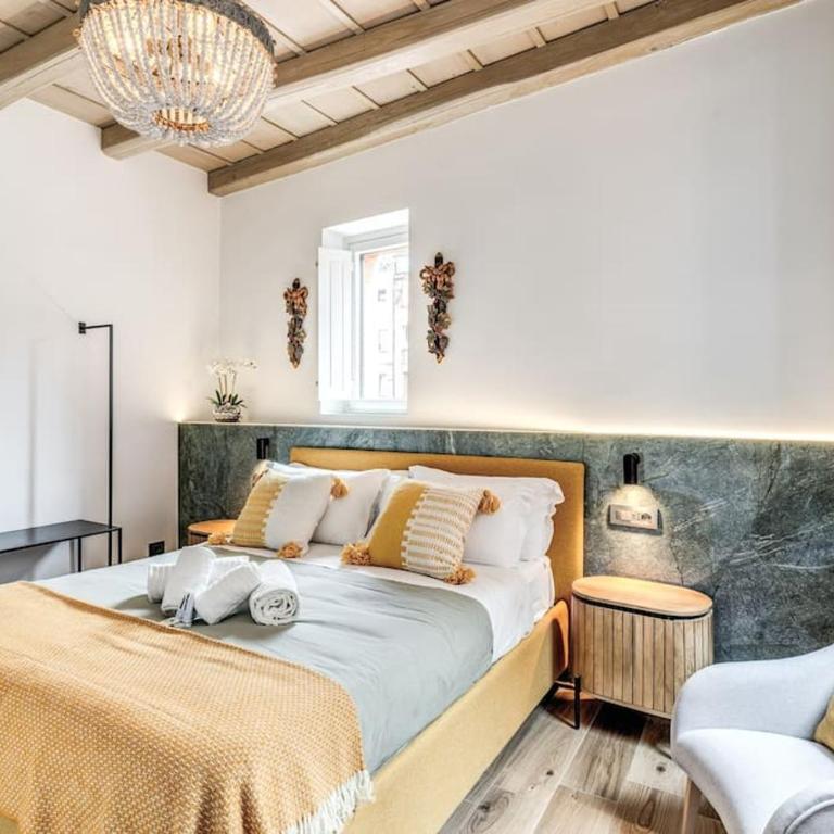 Piazza dei Renzi Trastevere building 4 bedroom with terrace - Appartamento - 53
