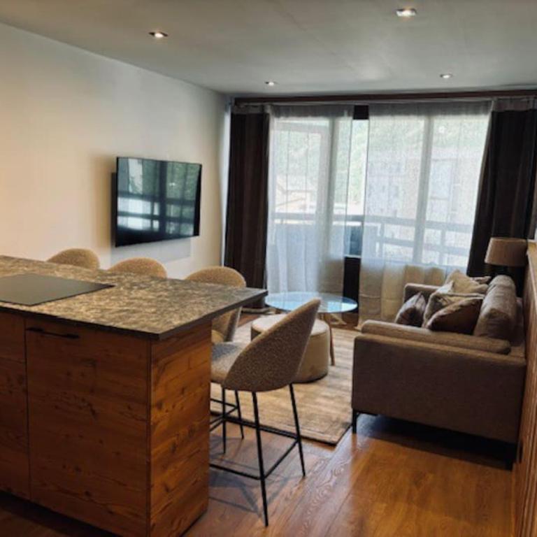 LOUBATIERE, Superbe Appartement rénové au Coeur de la Station - Deluxe Apartment mit Balkon und 2 Schlafzimmern - 11