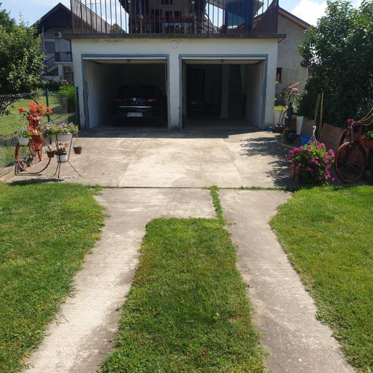 Guga Apartman - Apartman sa 2 Spavaće Sobe - 8