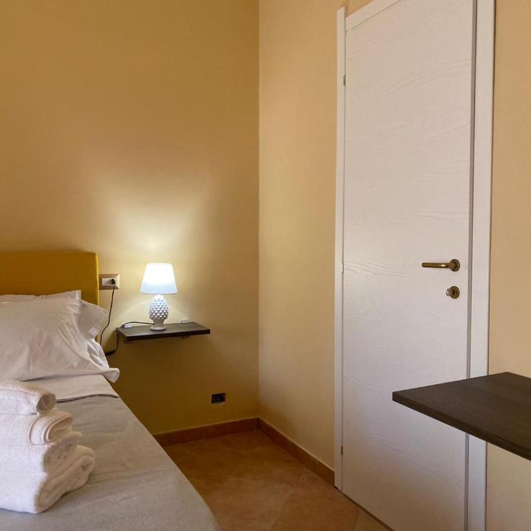 Musetta sicilian hospitality - Camera Tripla con Vista Città - 12