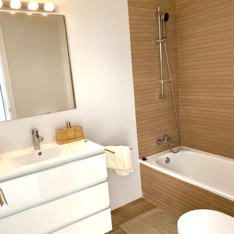 Rincon Las Baezas - Two-Bedroom Apartment - 35