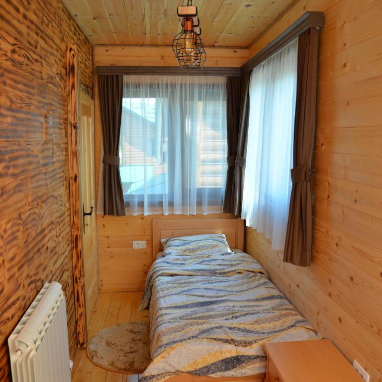 Zagrad Homes in Zabljak - Two-Bedroom House - 12