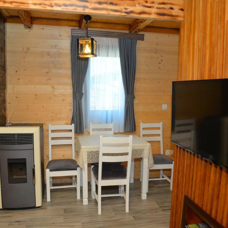 Zagrad Homes in Zabljak - Two-Bedroom House - 9
