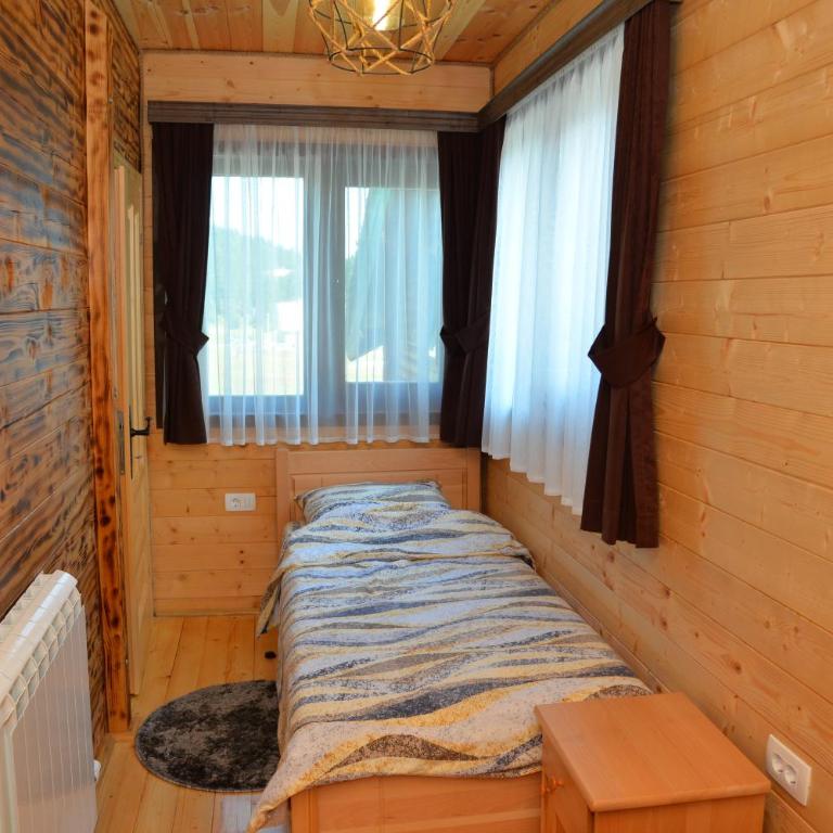 Zagrad Homes in Zabljak - Two-Bedroom House - 12