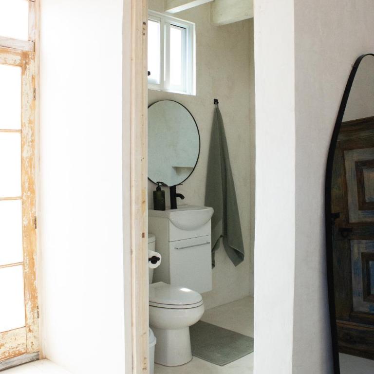 100-Year-Old Loft With Rooftop in Downtown - One-Bedroom Apartment - 8