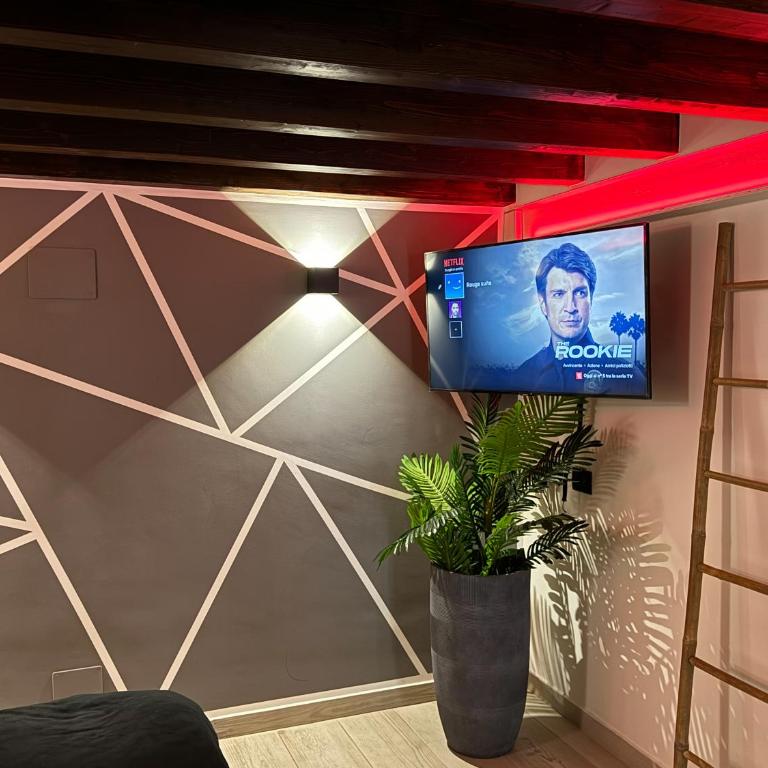 Rouge Romantic Jacuzzi Suite Palermo Centro - Suite con Vasca Idromassaggio - 28