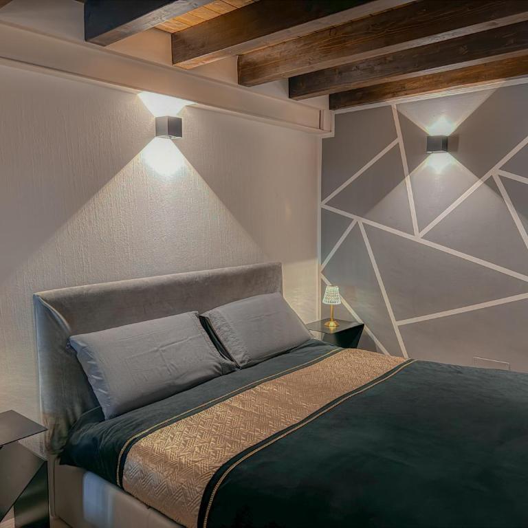 Rouge Romantic Jacuzzi Suite Palermo Centro - Suite con Vasca Idromassaggio - 40