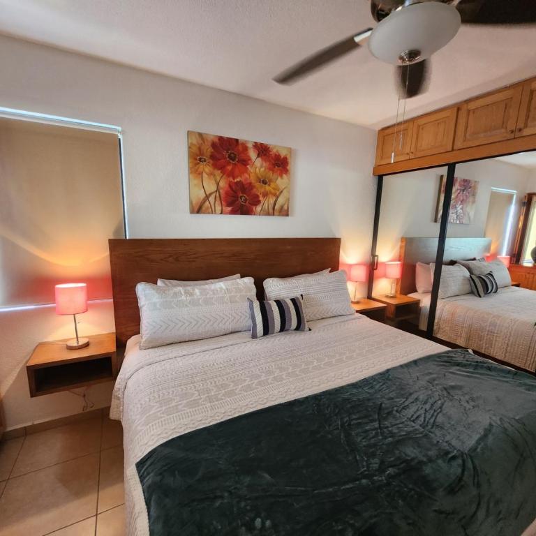Beach Eateries Shops 10 min walk Golf view - One-Bedroom Apartment - 7