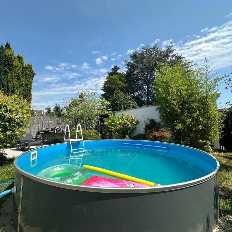 FamilienParadis Pool Garten Grill Parkplatz Fitness Tischtennis - Appartamento con 3 Camere da Letto - 26