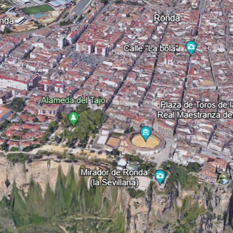 Alojamientos Sueños de Ronda - Habitación Doble con vistas al jardín - 14