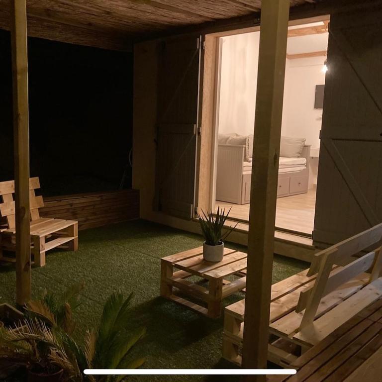 Cosy studio tiny house, parking Mougins, proche Cannes - Maison 1 Chambre - 4