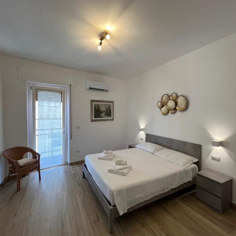 The Crown Rooms - Camera Matrimoniale con Balcone - 3
