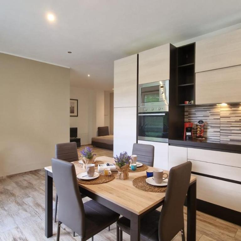 Casa Lina Tirano - One-Bedroom Apartment - 2