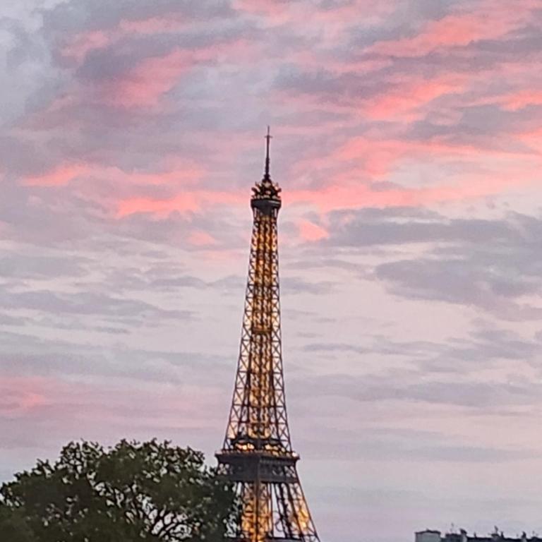 View Eiffel Tower - Appartement 3 Chambres - 7