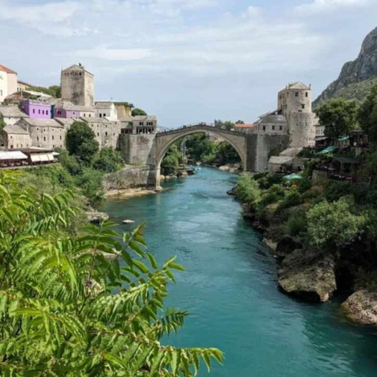 Cube Gray - One-Bedroom Apartment - 3