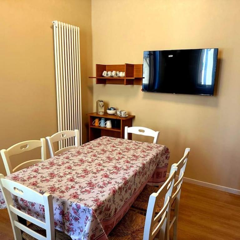 Casa Chanel Vicenza Elegante appartamento con 3 camere, 2 bagni e parcheggio gratuito - Appartamento con 3 Camere da Letto - 17