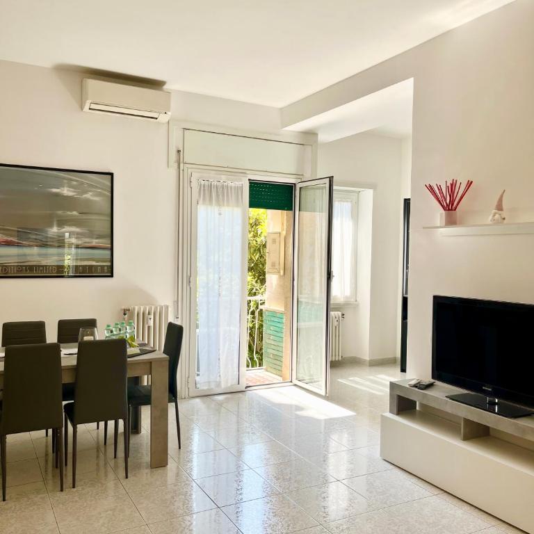 Appartamento Vacanze Romane - Appartamento con 2 Camere da Letto - 2