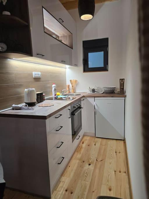 Cottage Catherine - Two-Bedroom Villa - 7