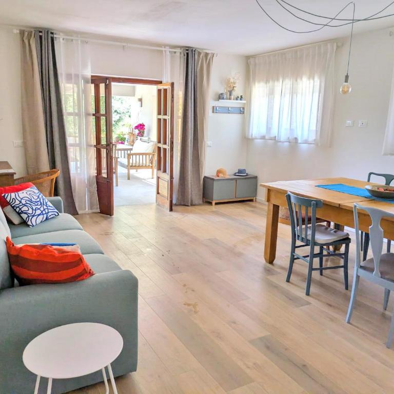Villa Sara - Appartamento con 2 Camere da Letto - 1