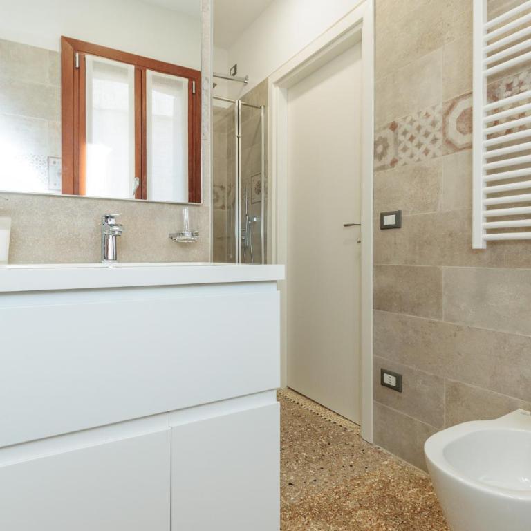 Accogliente Monolocale Veneziano2 Aria Condizionata, vicino a campus e stazione - One-Bedroom Apartment - 11