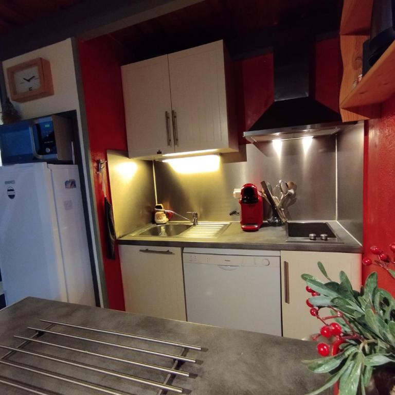 Les Chalets de Mel - Appartamento Premium con 3 Camere da Letto e Balcone - 16