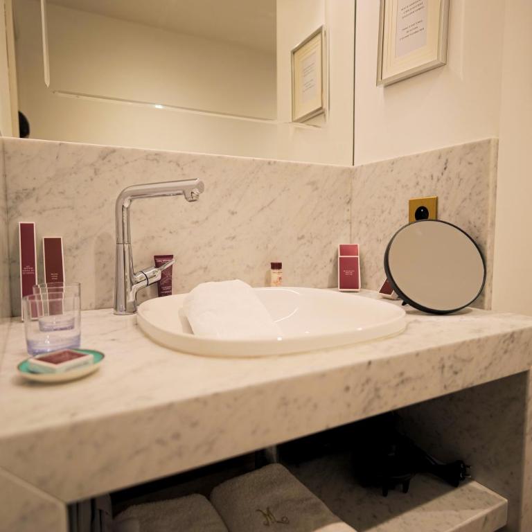 Hôtel Merveilleux Côté Mer - Chambre Double Deluxe - Vue sur Mer - 9