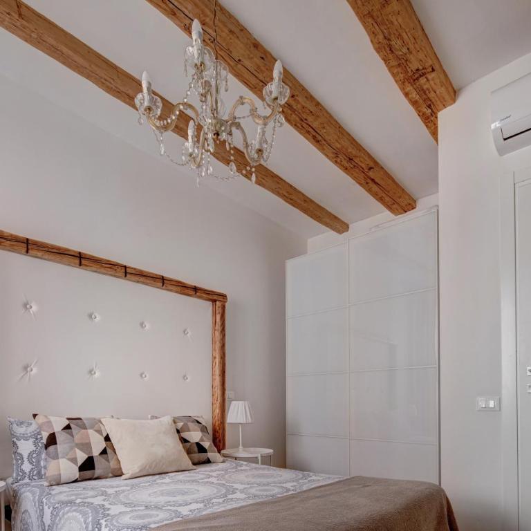 la Maison de Trieste Suite garage in centro 5 persone vicino Piazza Unità - Casa con 2 Camere da Letto - 2